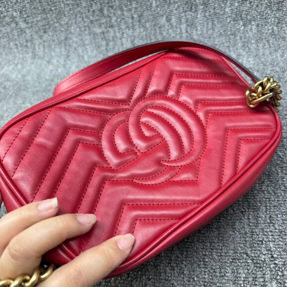 GUCCI GG Marmont Red Leather Shoulder Bag 775-071825 - Picture 4 of 15